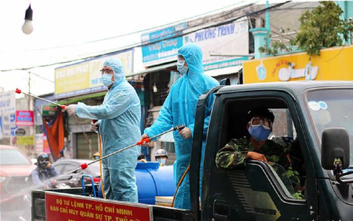 Một người dương tính với COVID-19 trốn khỏi nơi điều trị ở Thủ Đức về quận 10