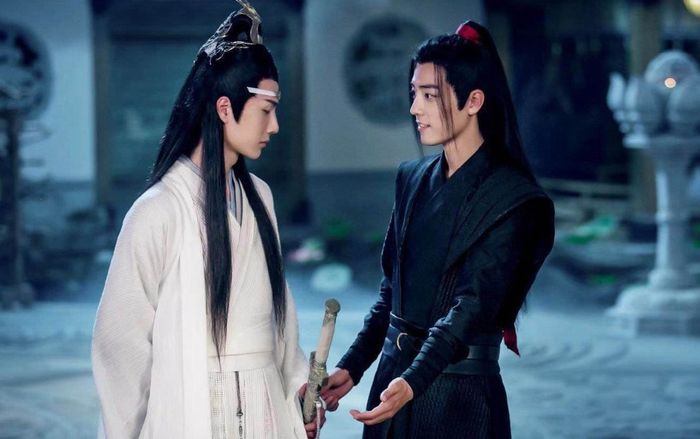 Mỹ nhân nào khiến Vương Nhất Bác mải mê ngắm nhìn mà ngó lơ Tiêu Chiến?