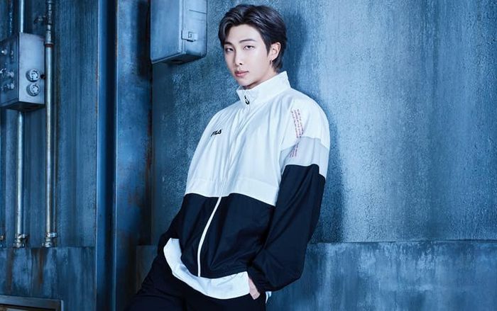 Những idol 'tài sắc vẹn toàn' có thể thành thục nói nhiều thứ tiếng trong giới Kpop