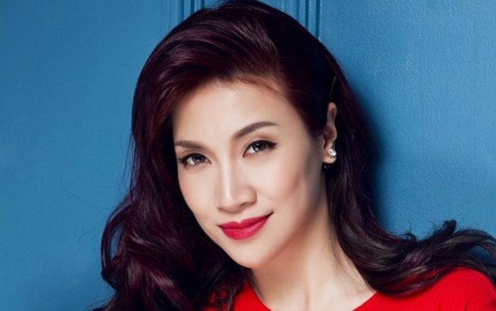 Bị đào lại scandal bán hàng fake, Pha Lê nhẹ nhàng lên tiếng đáp trả