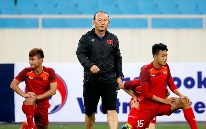 Vì sao VFF chưa muốn bàn chuyện gia hạn hợp đồng với ông Park?