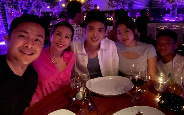 Thu Hoài khoe ảnh gia đình, nhan sắc của ái nữ mới là tâm điểm, hứa hẹn trở thành hoa hậu như mẹ