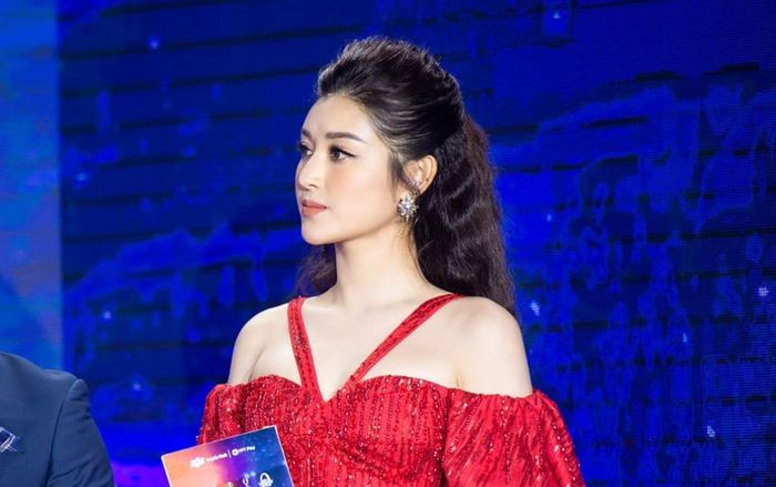 Á hậu Huyền My dự đoán táo bạo về cuộc đối đầu giữa tuyển Việt Nam và Trung Quốc