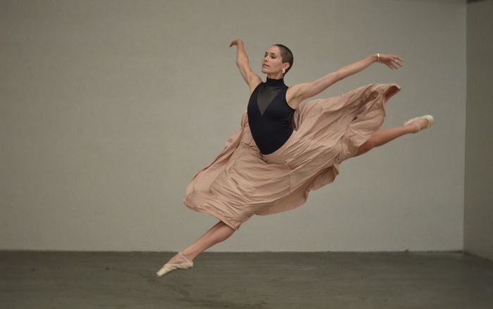 9 bài tập giúp bạn có dáng người thanh tú mảnh mai như diễn viên múa ba lê