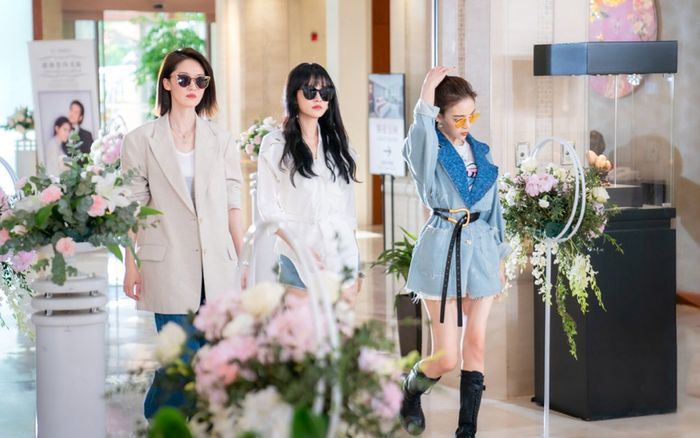 Từ gánh nặng gia đình đến drama công sở, hội chị em trong Tôi Và Chúng Ta Ở Bên Nhau đều chấp hết!