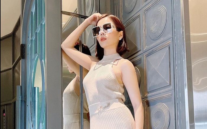 Mùi mẫn như Lệ Quyên và Lâm Bảo Châu: Mùa dịch ở nhà luyện tập cùng nhau?