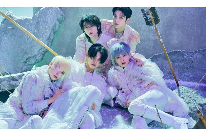 TXT tiếp bước BTS, BLACKPINK khi lập chiến tích trên bảng xếp hạng Billboard Pop Airplay