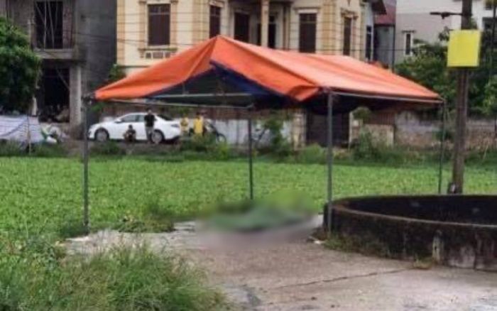 Hà Nội: Phát hiện người phụ nữ tử vong dưới giếng nước lớn của làng