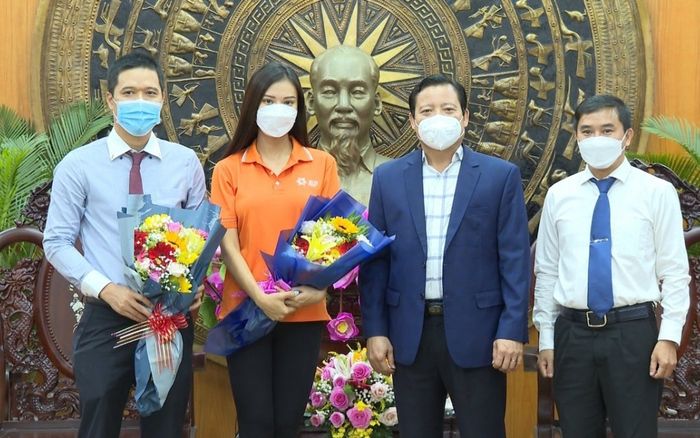 Á hậu Kim Duyên ủng hộ 100 triệu vào quỹ vaccine: Chung tay đẩy lùi dịch Covid-19