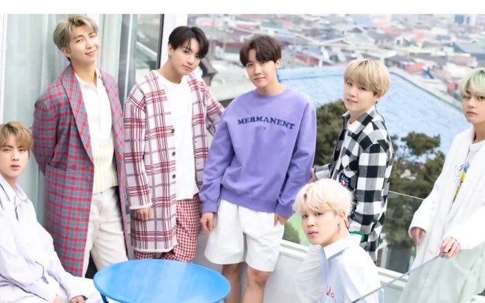 Siêu cầu thủ Song Heung-min ca ngợi sự lớn lao, vĩ đại của BTS: 'Họ thật vĩ đại'