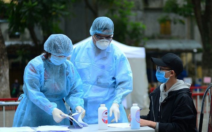 TP.HCM ghi nhận thêm 600 ca Covid-19 chỉ sau 6 giờ