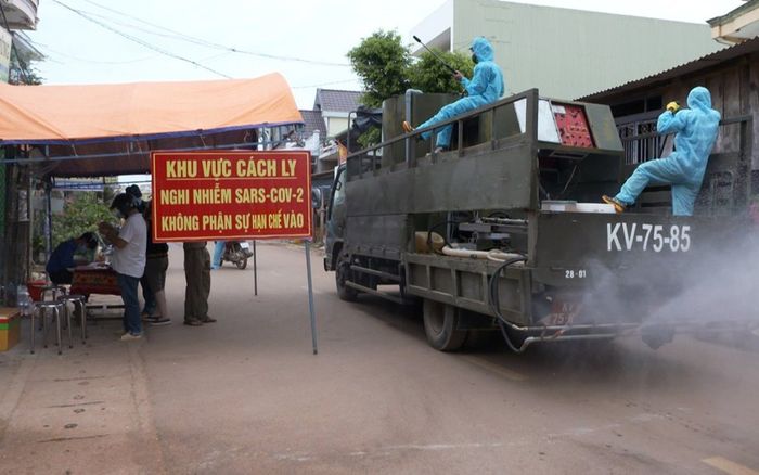 Từ TP.HCM về Bình Định, thanh niên lây nhiễm Covid-19 cho 3 người nhà, thường xuyên đến chơi nhà bạn gái