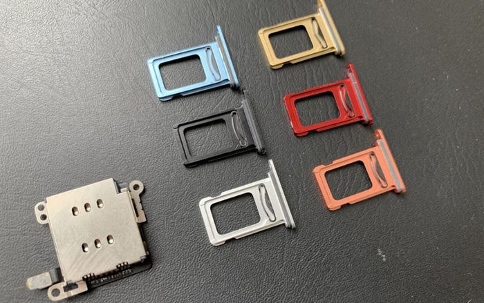 Xuất hiện hình thức 'độ' iPhone 1 SIM thành 2 SIM vật lý tại Việt Nam