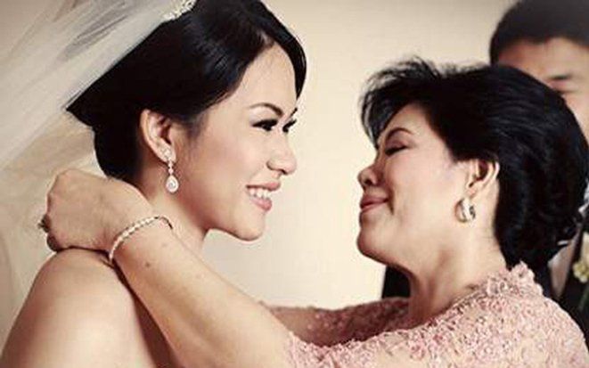 Mẹ chồng tặng 180 triệu trong ngày cưới, con dâu đi rút tiền mới 'ngã ngửa' khi biết sự thật