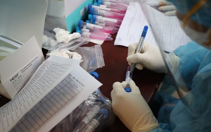 Hà Nội: Tiếp tục thêm 5 ca dương tính với SARS-CoV-2 là F1 đã được cách ly từ trước