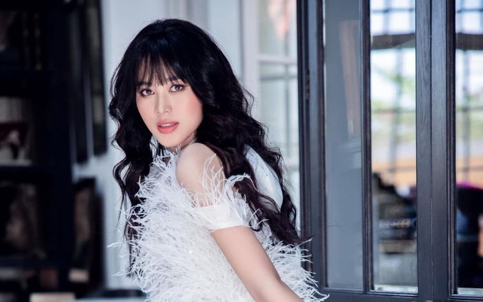 Đỗ Thị Hà chưa được training catwalk, make-up để lên đường tham gia Miss World