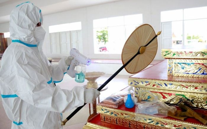 Covid-19 bùng phát, ngôi chùa Thái Lan 'ngập' trong thi thể cần hỏa thiêu