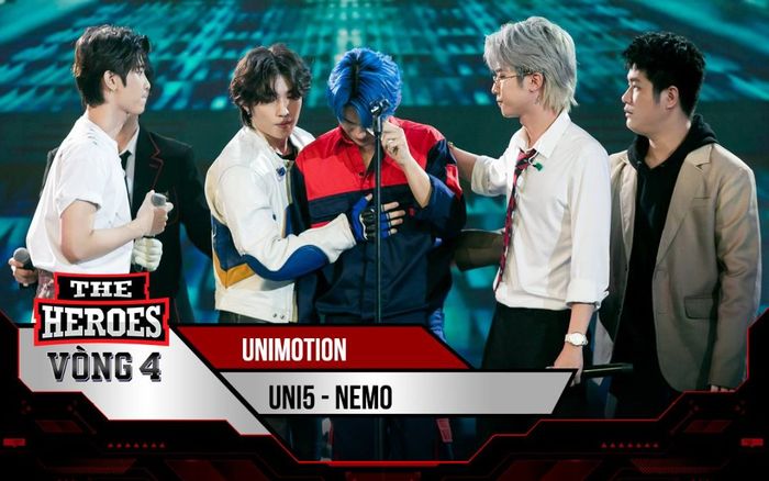 Hát sáng tác về cha, Uni5 khiến Master Nguyễn Hải Phong bật khóc, muốn nhận làm con nuôi