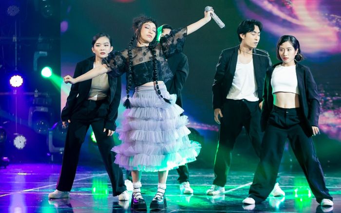 Trước vòng tái đấu với Uni5, 'em út' The Heroes Mỹ Anh gửi lời khiêu chiến tới 'đàn anh'