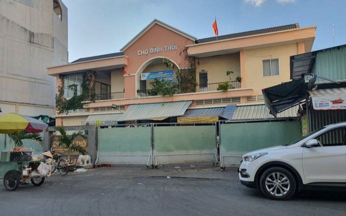 TP.HCM mở lại 3 chợ truyền thống