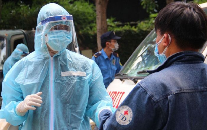 12 thuyền viên trên cùng một tàu cá dương tính với Covid-19