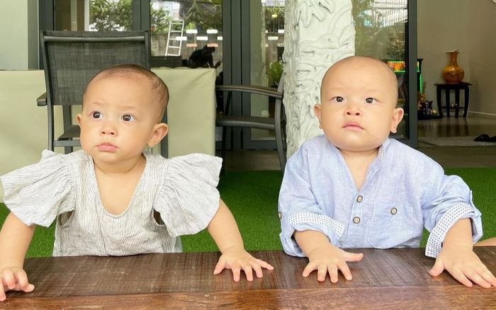 Hà Hồ họp gia đình, Lisa chuẩn 'thanh niên nghiêm túc' còn Leon vẫn xứng danh cây hài