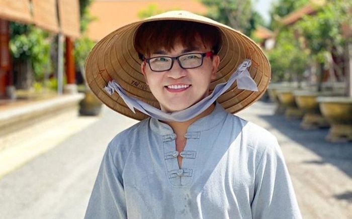 MC Đại Nghĩa tiết lộ thuở trẻ 'quằn quại' vì tình trường, muốn đi tu nhưng gia đình không đồng ý