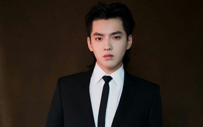 Văn bản 'phong sát' Ngô Diệc Phàm bất ngờ bị xóa bỏ, có 'bàn tay quyền lực' nào can thiệp?