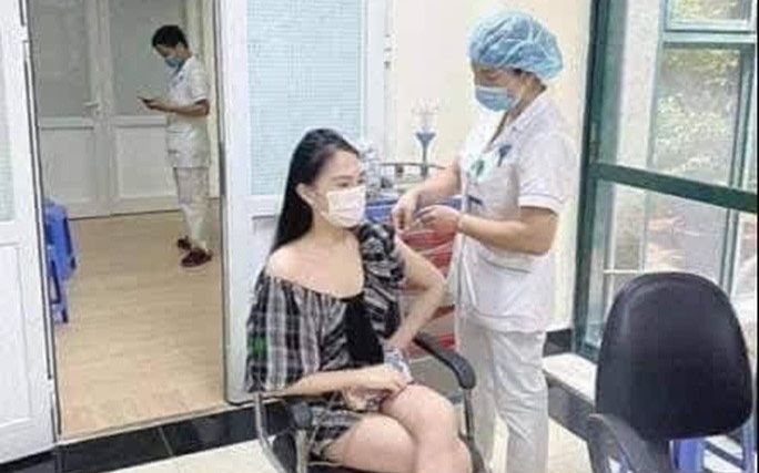 Bộ Y tế yêu cầu BV Hữu Nghị giải trình việc Hoa khôi báo chí được tiêm vắc xin Covid-19 'nhờ ông ngoại'