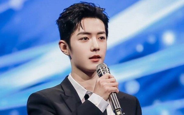 Tiêu Chiến nhận mưa lời khen khi quyên góp 3,5 tỷ đồng cho Trịnh Châu chống lũ