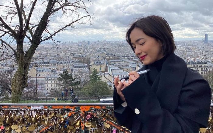 Giữa tin đồn 'rapper số 1 Việt Nam' lộ ảnh nhạy cảm rầm rộ, Châu Bùi vẫn vô tư ôn lại kỷ niệm Paris