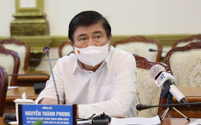 Chủ tịch TP.HCM: Từ 26/7, người dân không ra đường sau 18h