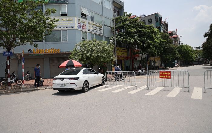 Hà Nội ban hành mẫu giấy đi đường cho người dân đủ điều kiện lưu thông trong thời gian giãn cách xã hội