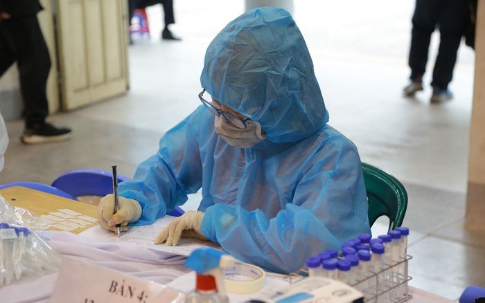 Hà Nội thông báo 77 điểm bán lẻ thuốc phục vụ người dân trong những ngày thực hiện giãn cách xã hội