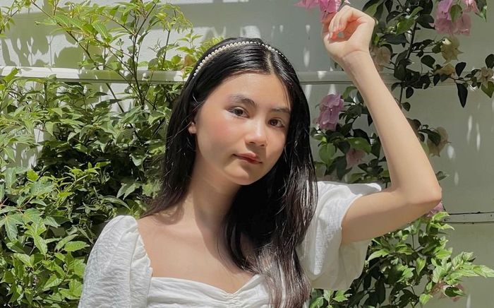 Con gái út nhà Quyền Linh 'gây sốt' với nhan sắc xinh đẹp như búp bê ở tuổi 13