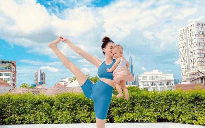 Hội mẹ bỉm Vbiz hóa thành 'siêu nhân' vừa chăm con vừa tập tành giữ dáng