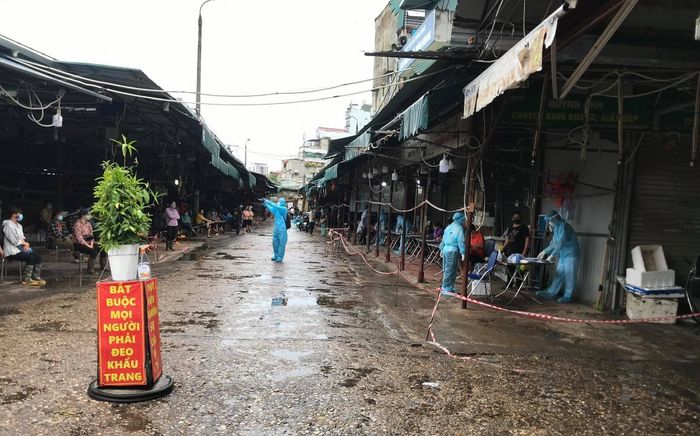 Hà Nội khẩn tìm người từng đến chợ Đồng Xa, quận Cầu Giấy từ ngày 23/7 đến 30/7