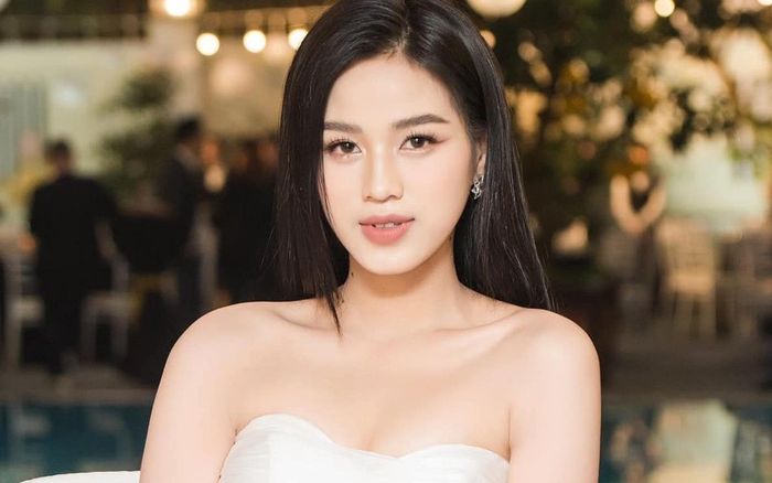 Hết bị lập group anti, Hoa hậu Đỗ Thị Hà lại phải đối mặt với tài khoản mạo danh