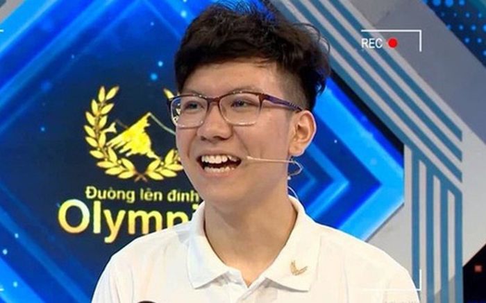 Profile cực đỉnh của nam sinh 'Đường lên đỉnh Olympia' vừa vướng phải 'liên hoàn phốt'