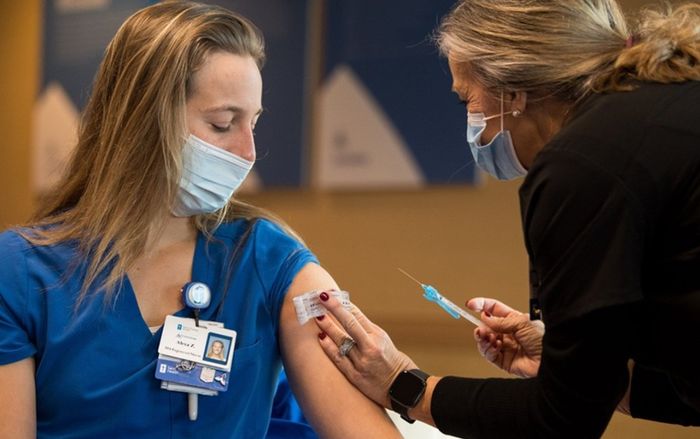 Nghịch lý thừa vaccine, thiếu người tiêm ở Mỹ