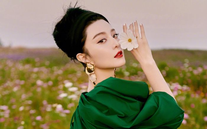 Bị đồn môi giới gái trẻ cho Ngô Diệc Phàm, Phạm Băng Băng lên tiếng và có hành động quyết liệt