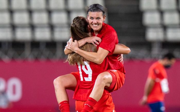Trực tiếp nữ Thụy Điển vs nữ Canada, 19h00, 6/8, chung kết bóng đá nữ Olympic 2020