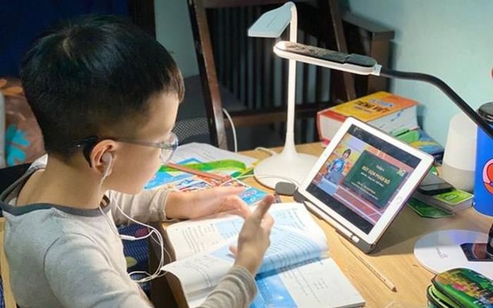 Học sinh lớp 1, 2 ở Hà Nội không phải làm bài kiểm tra cuối năm học