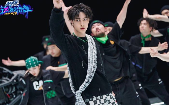 Khu phố của 4 đội trong Street Dance of Chia 4: Vương Nhất Bác dùng concept... búp bê?