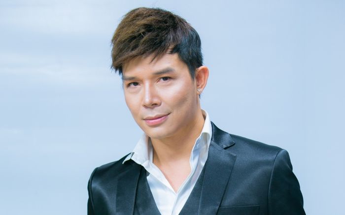 Giữa loạt drama Vbiz, Nathan Lee lên tiếng: 'Nghệ sĩ nước nhà kiệm lời xin lỗi'