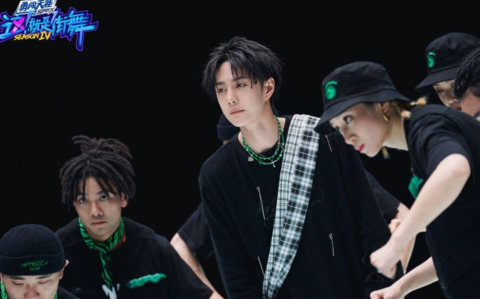 Diện mạo mới của 4 đội trưởng Street Dance of China 4: Vương Nhất Bác hóa 'ngổ ngáo boy'