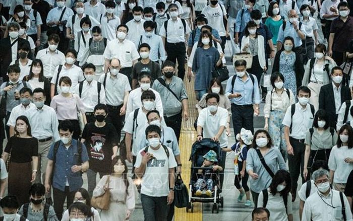 Nhật Bản lần đầu ghi nhận trên 20.000 ca mắc mới một ngày