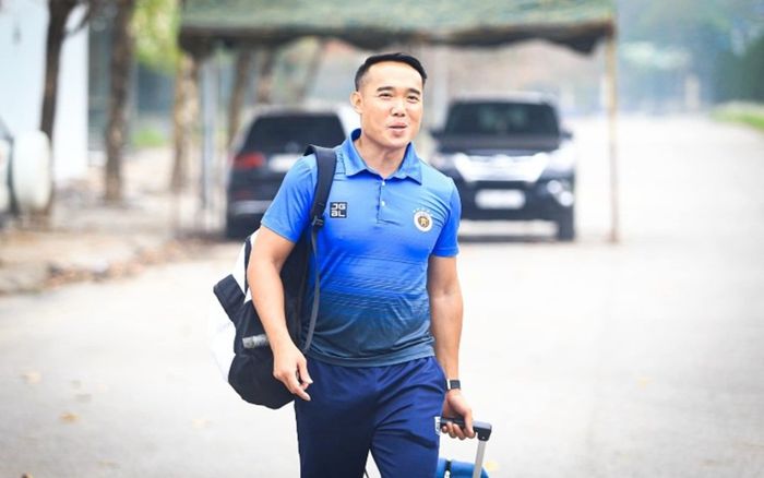 Hà Nội FC bất ngờ chia tay hai công thần