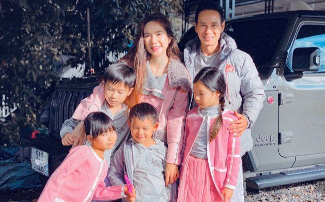 Chăm con mùa dịch 'kiểu nhà quê' như gia đình Lý Hải: Trải nghiệm đủ các trò chơi dân dã