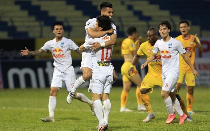 CLB HAGL, Hà Nội FC và Viettel đồng ý dừng V.League 2021